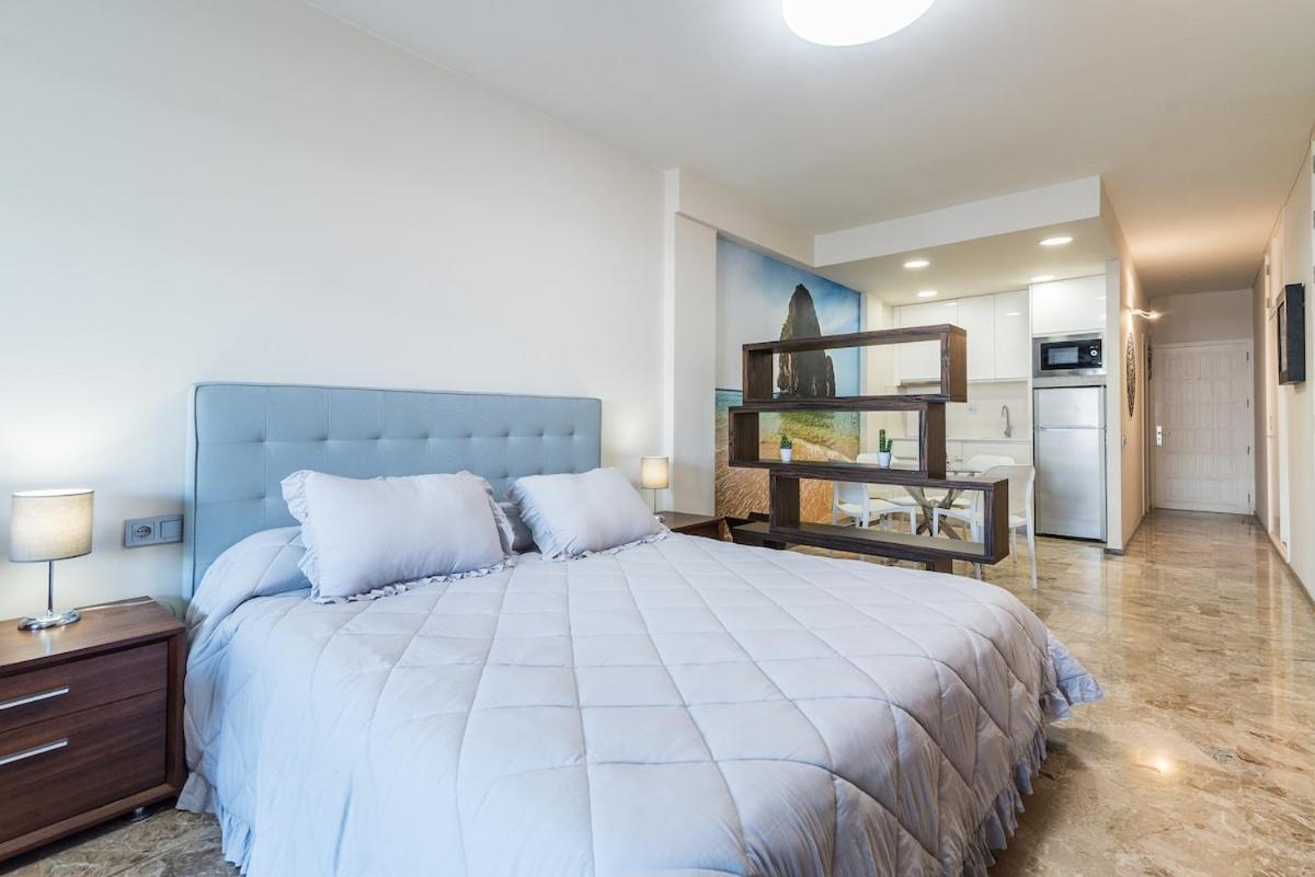 Golden Luxury Canteras